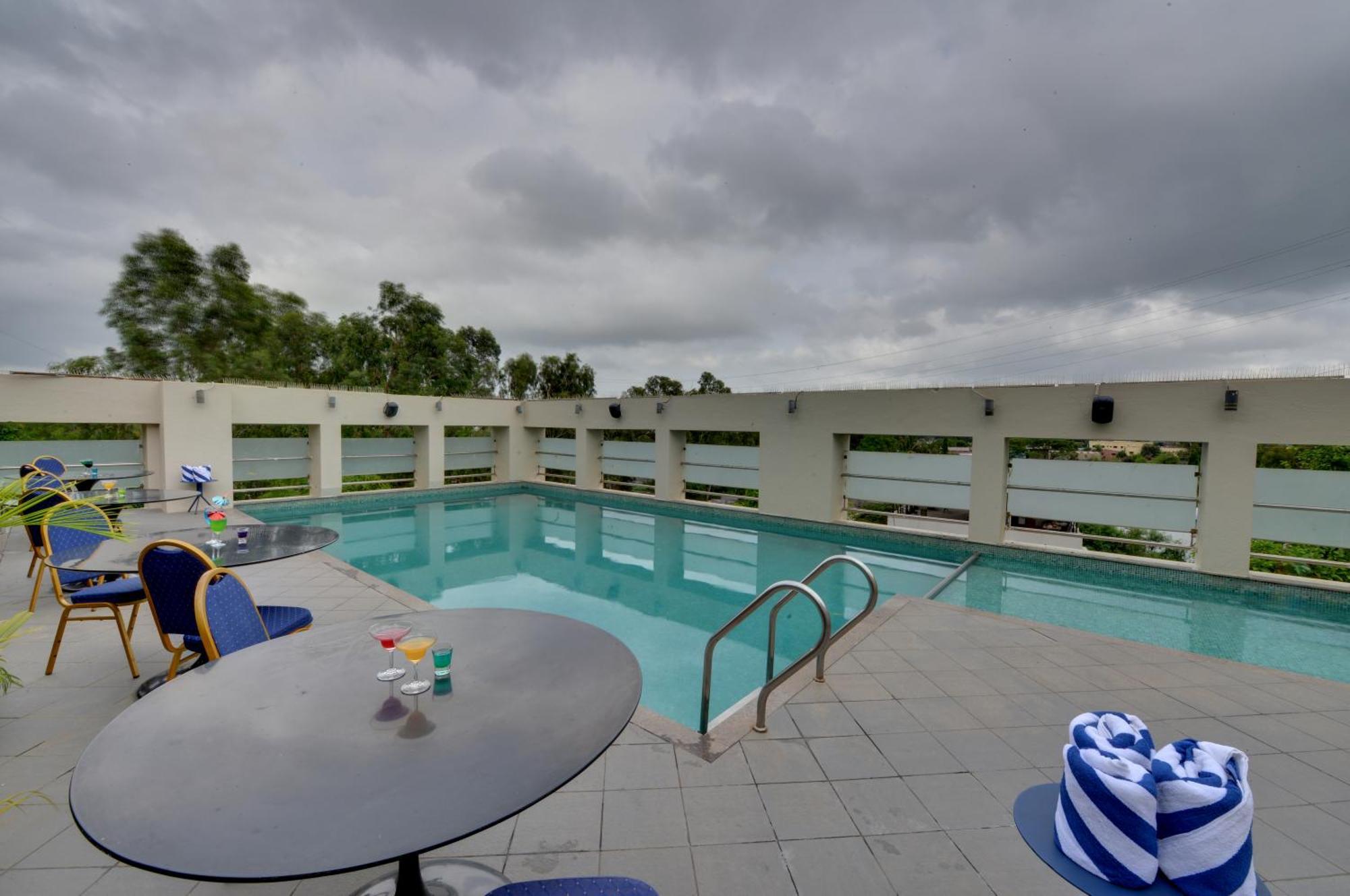The Fern Residency, Vadgaon - Talegaon, Pune Zewnętrze zdjęcie