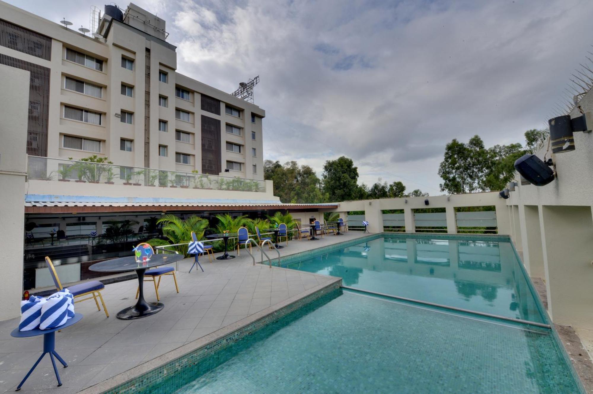 The Fern Residency, Vadgaon - Talegaon, Pune Zewnętrze zdjęcie