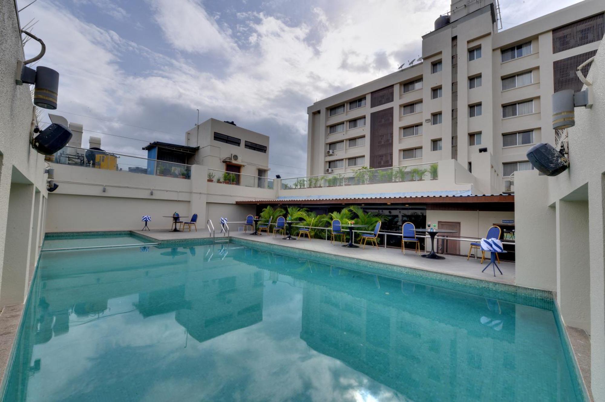 The Fern Residency, Vadgaon - Talegaon, Pune Zewnętrze zdjęcie