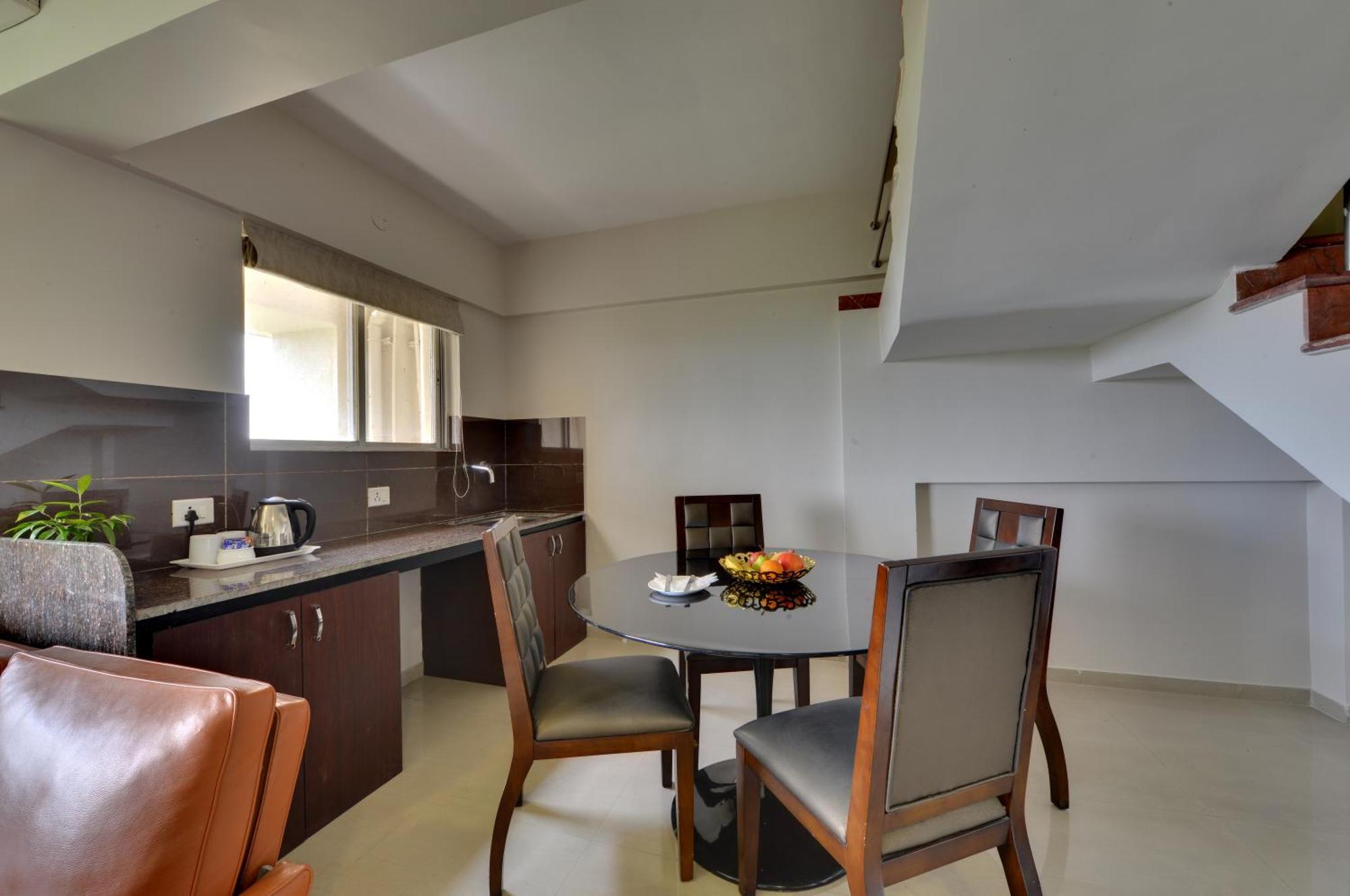 The Fern Residency, Vadgaon - Talegaon, Pune Zewnętrze zdjęcie