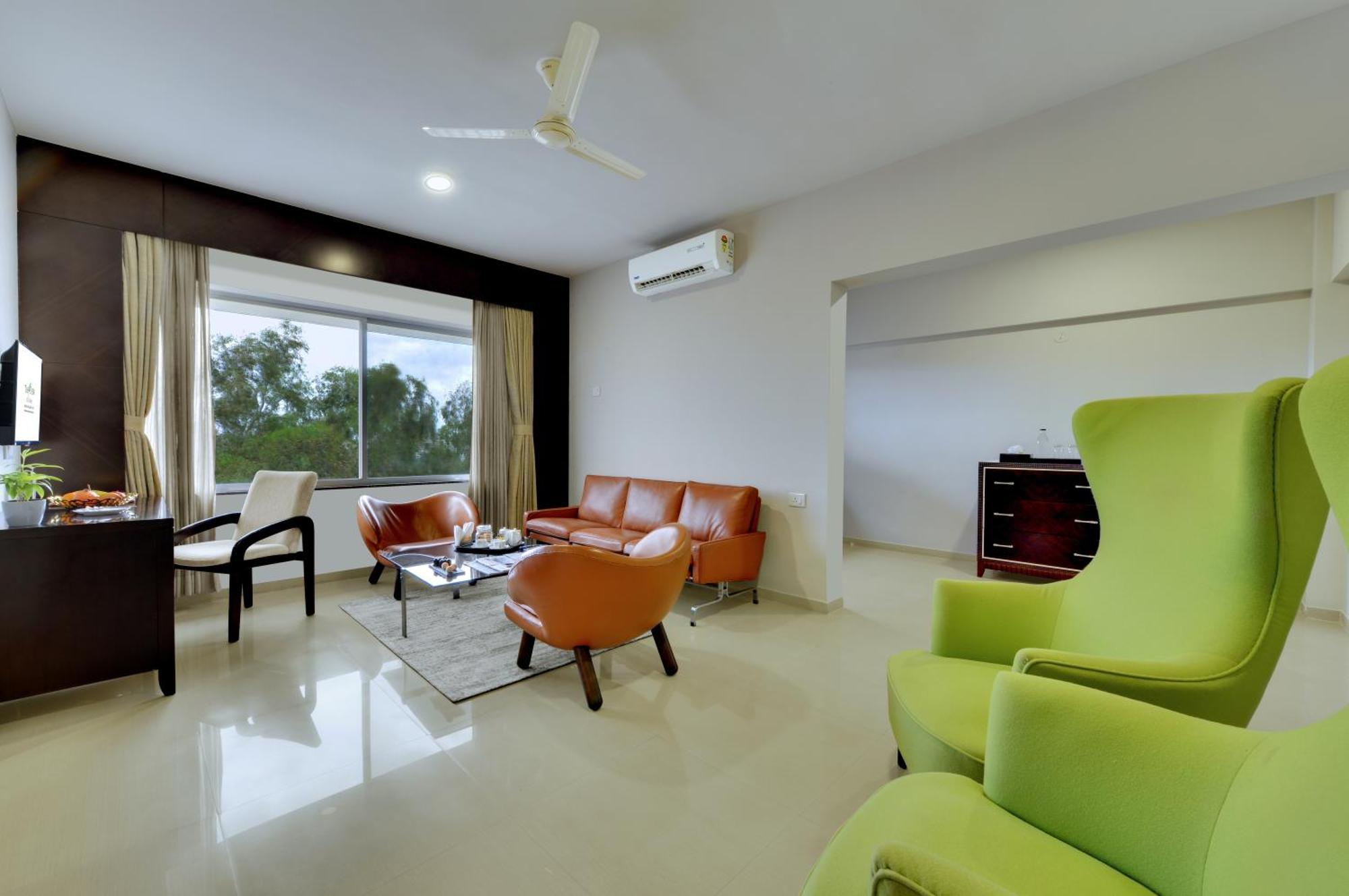 The Fern Residency, Vadgaon - Talegaon, Pune Zewnętrze zdjęcie