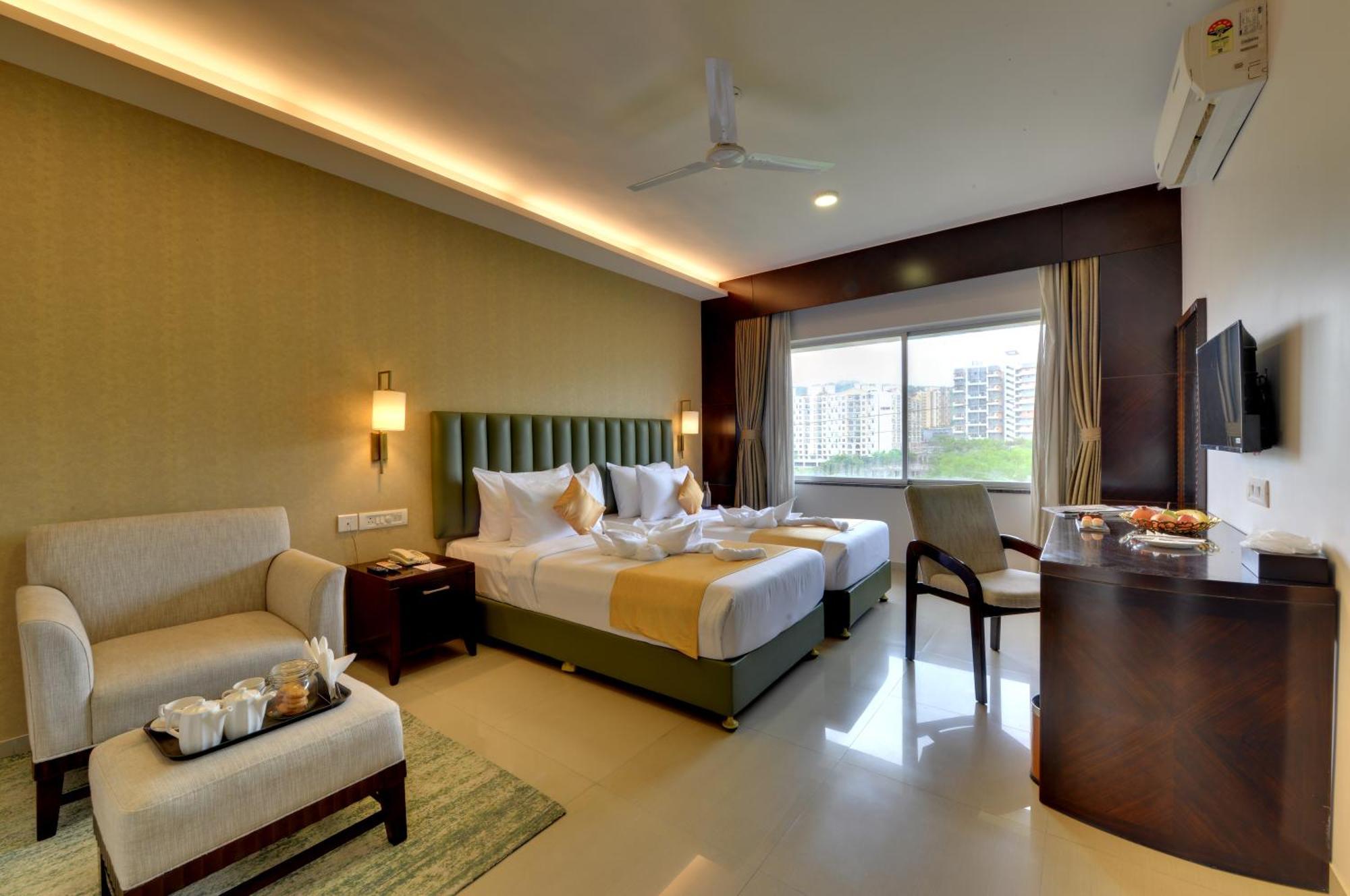 The Fern Residency, Vadgaon - Talegaon, Pune Zewnętrze zdjęcie